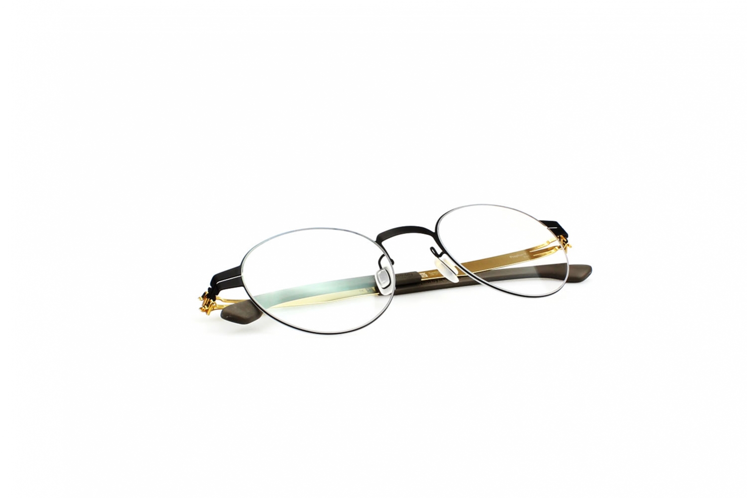 ic! berlin Praphan P black matt gold 47